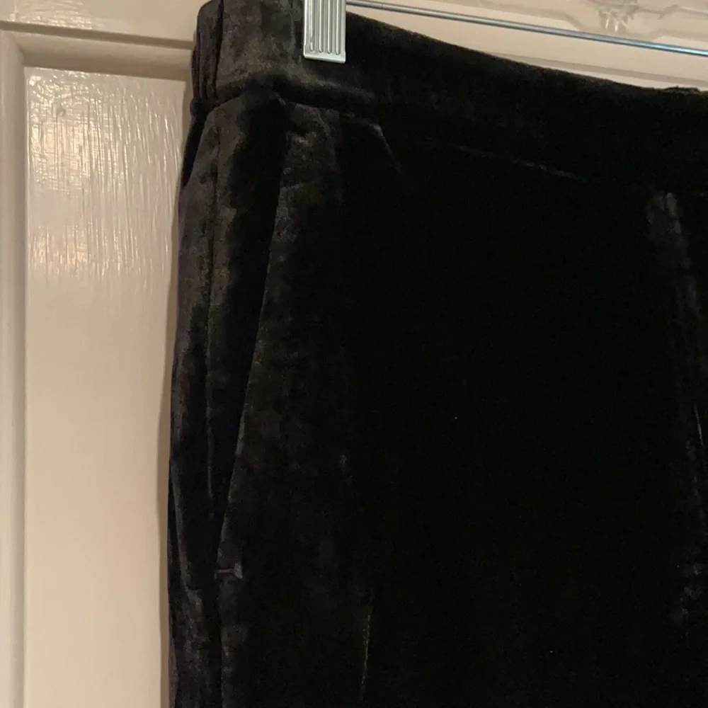J.Crew Velvet Tall pull-on Peyton pant in black AT577